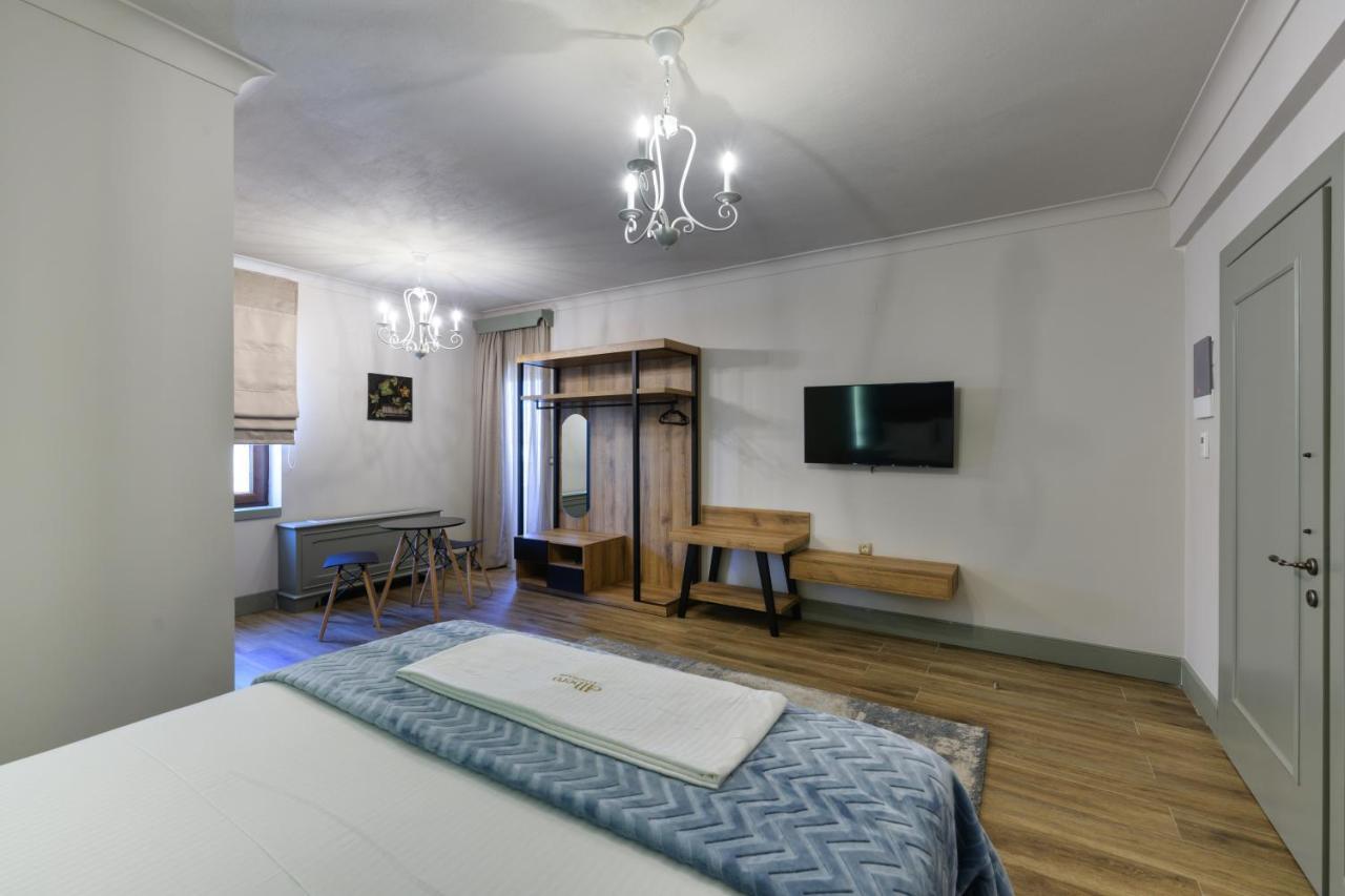 Albero Hotel Perama  Eksteriør billede