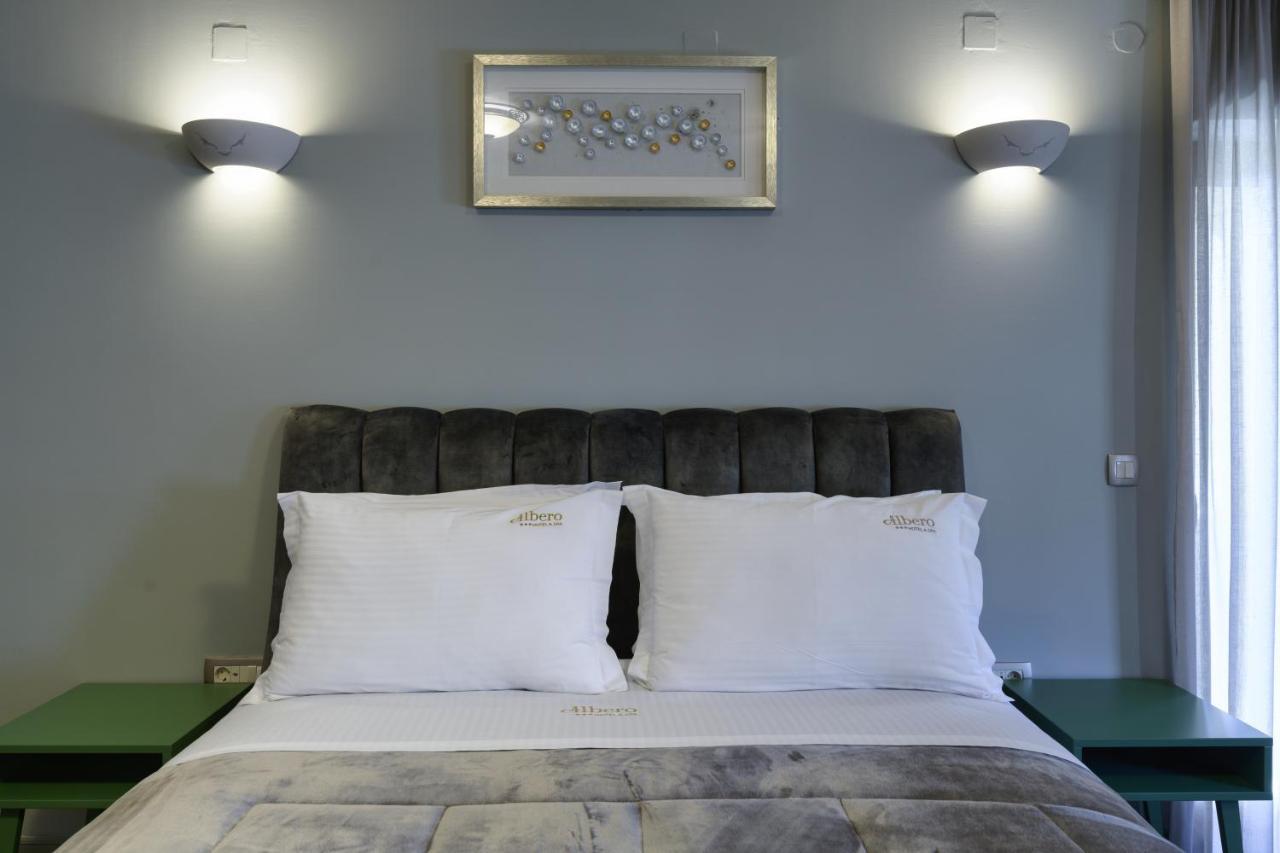 Albero Hotel Perama  Eksteriør billede