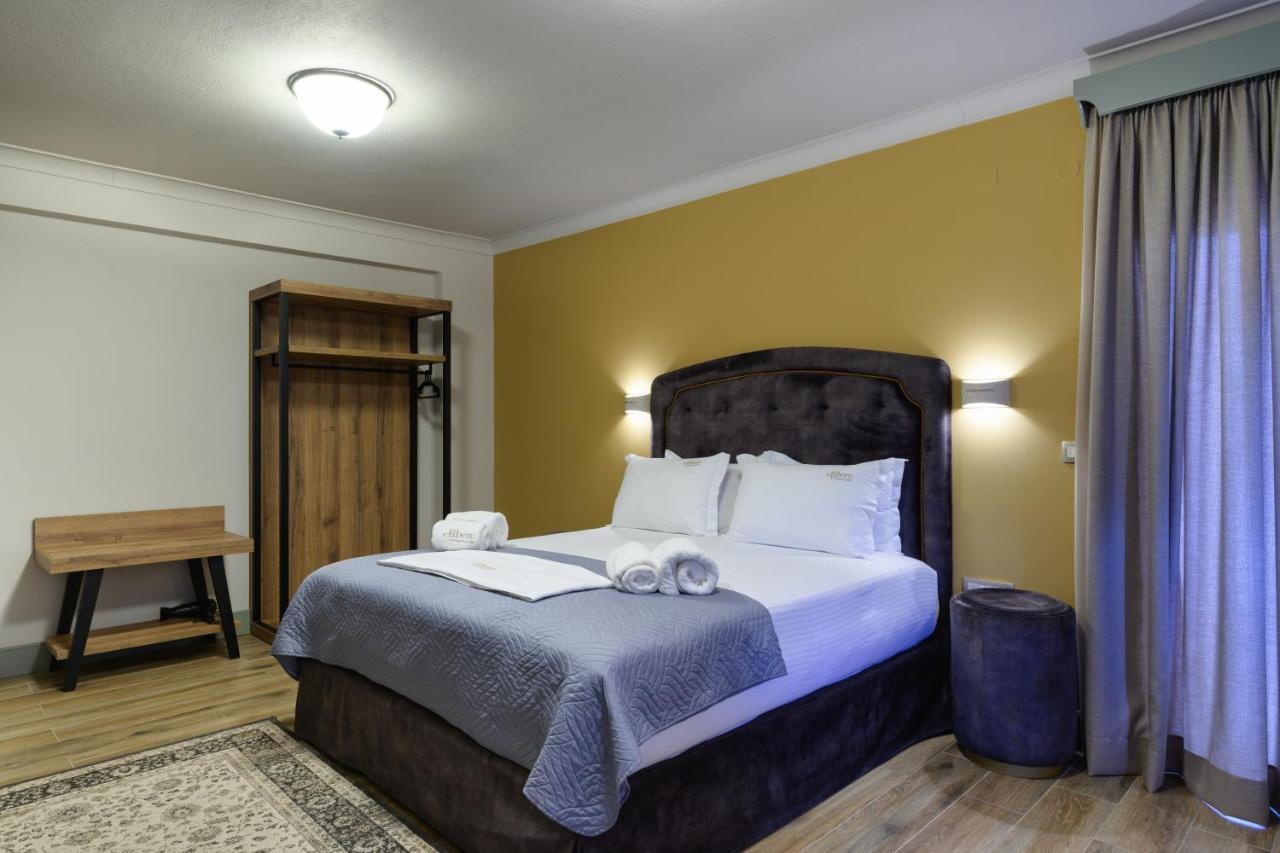 Albero Hotel Perama  Eksteriør billede