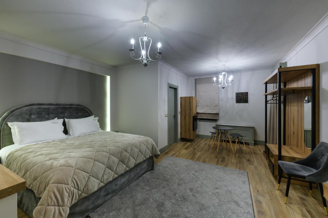 Albero Hotel Perama  Eksteriør billede