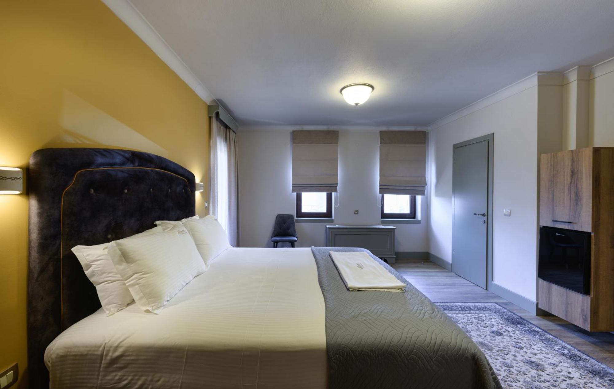 Albero Hotel Perama  Eksteriør billede