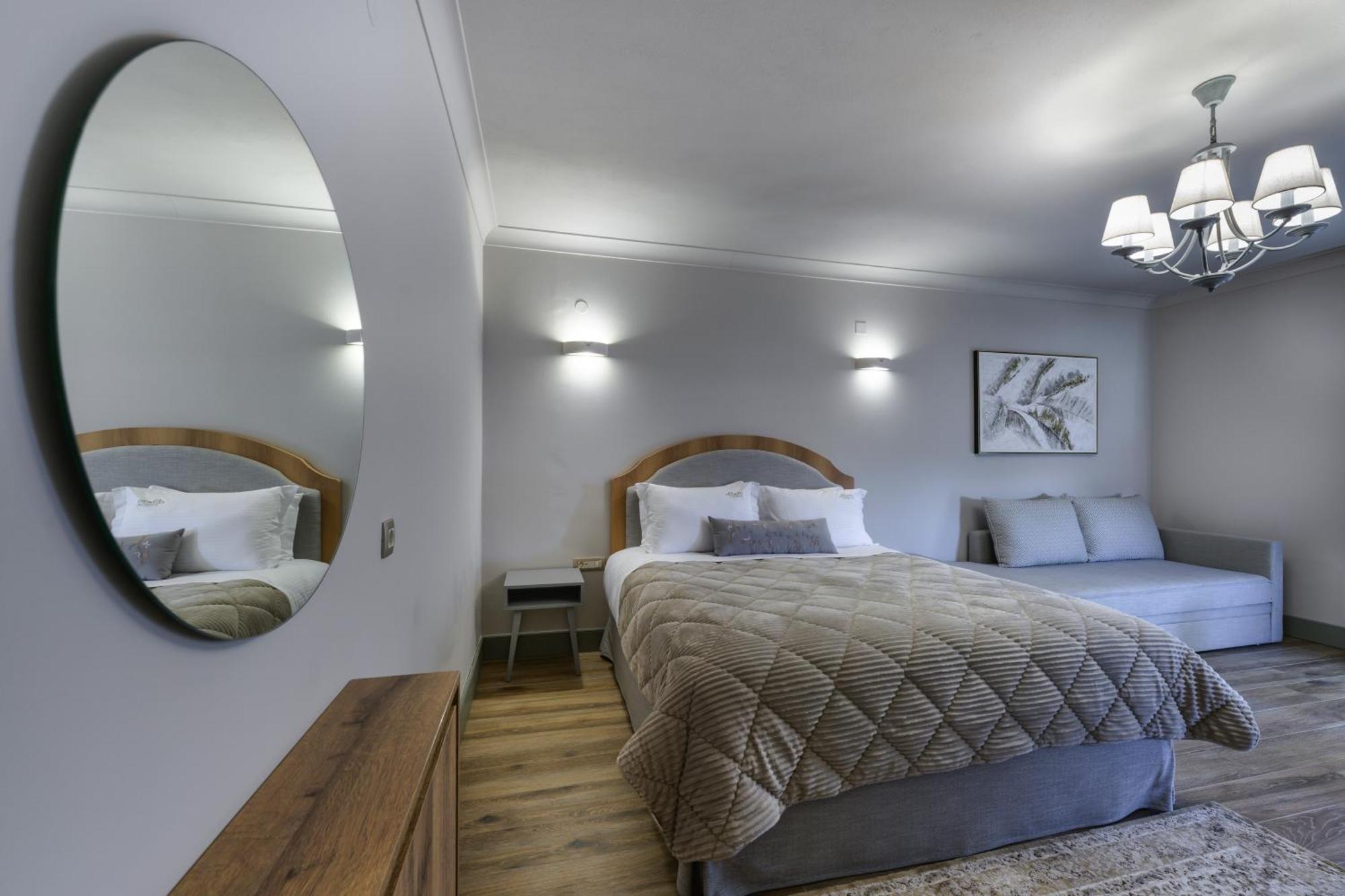Albero Hotel Perama  Eksteriør billede